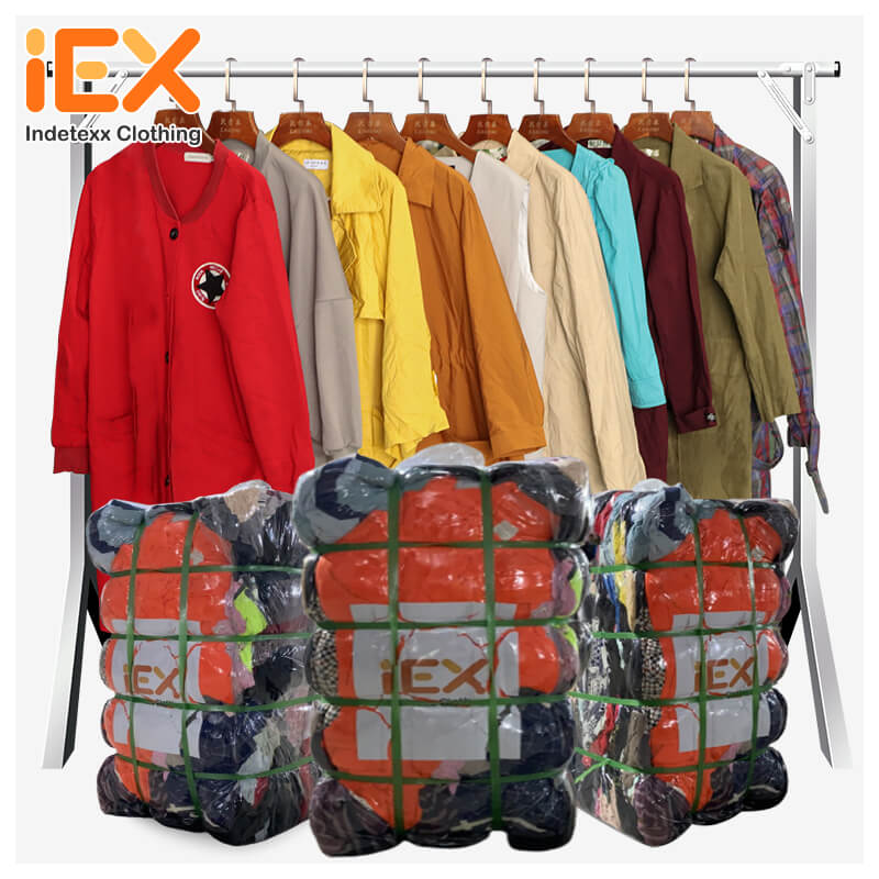 Second hand Windbreaker